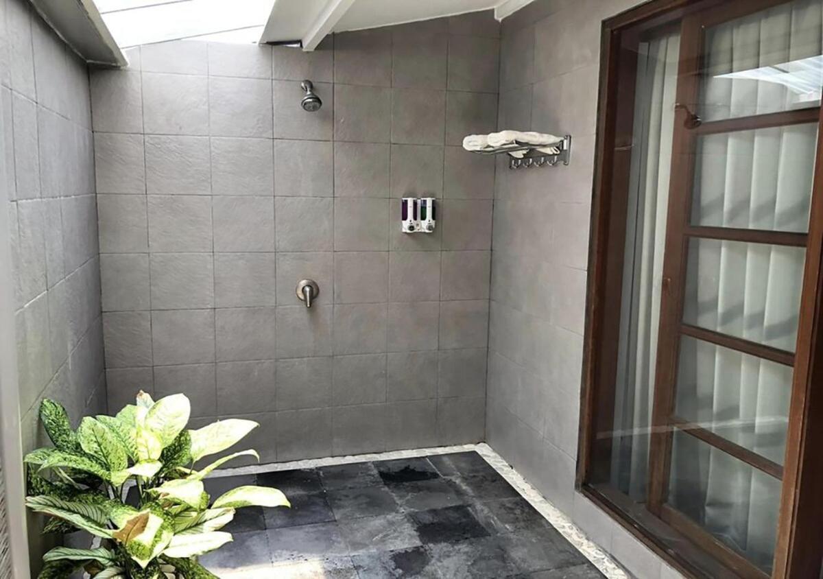 Shishi Bali Villa Seminyak Dış mekan fotoğraf